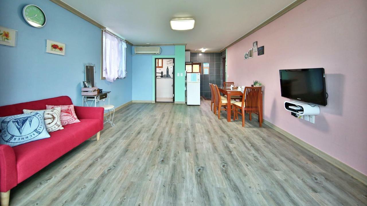 Tongyeong Paper Island Pension 外观 照片